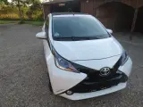 Toyota AYGO 1.0 VVT. Foldetag. 