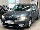 Skoda Octavia 1,6 TDi 105 Elegance Combi DSG - 3