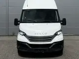 Iveco Daily 2,3 35S16 12m³ Van AG8 - 2