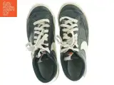 Brugte sneakers fra Nike (str. 36) - 2
