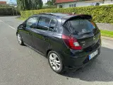 Opel Corsa 1,4 16V Cosmo - 4