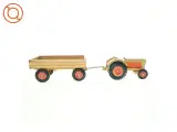 Træ legetøj Traktor med lad (str. 66 x 18 cm)