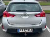 Toyota Auris - 4