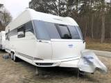 2021 - Hobby Prestige 650 UFF   Fin vogn med fritstående dobbeltseng og rundsiddegruppe fra Hinshøj Caravan A/S