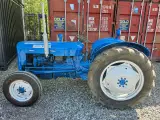 Fordson diesel traktor  - 2