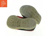 Brugte børnesneakers med velcrolukning fra Puma (str. 33 ) - 2