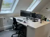 Kontorplads i 3 personers fællesskab - 4