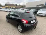 Peugeot 208 1,2 VTi Allure - 5