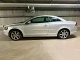 Volvo C70 2,4 140 Momentum - 4