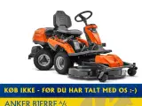 Husqvarna R 320X AWD Inkl. 112 cm klippebord / klippeaggregat