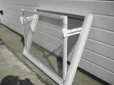 Plastvinduer  40 x 80 cm. Thermo 2 lag