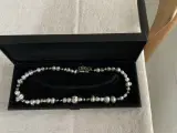 Pandora perlekæde med sølvklumper