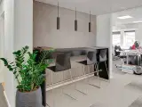 Velbeliggende kontorer med fælleskantine og fitnesscenter - 2