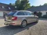 Skoda Octavia 2,0 TDi 150 Ambition Combi - 5