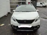 Peugeot 2008 1,5 BlueHDi 100 Exclusive Sky 5d - 4