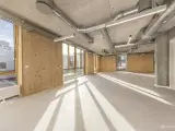 Erhvervslejemål på 1.217 m² med stueplan egnet til retail showroom eller kontor - 3