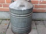 Gammel 20 l benzindunk
