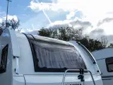 2021 - Adria Adora 472 UP   Super velholdt Adria med fransk seng - 2