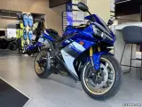 Yamaha YZF R1 - 2