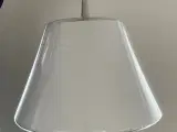 Le Klint glas loftlampe m. inderskærm - Ø: 33,5 cm