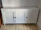 Hvid skænk