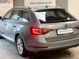 Skoda Superb 1,4 TSi 150 Style Combi DSG - 4