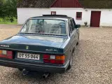 Volvo 240 - 5