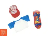 Dukke skateboard, t-shirt, kasket og sko fra Build a Bear (str. 23 x, 9,5 cm og 14 x 19 cm) - 4