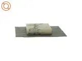 Dekorativt fad i marmor fra Genuine Alabaster  (str. LBH: 13x13x3cm) - 4