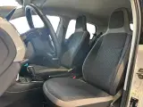VW e-Up!   - 3