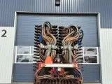Vredo ZB3 12068 Der er monteret 2 X 2 støttehjul i front. - 4
