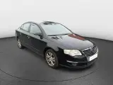 VW Passat 2,0 FSi Highline - 2
