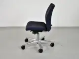 Häg h04 credo 4400 kontorstol med sort/blå polster og alugråt stel - 2
