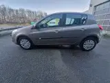 Renault Clio III 1,2 16V Authentique - 2