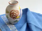 Lille keramikvase m fugl og blomster