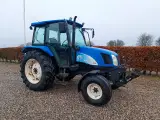 New Holland TL90A traktor