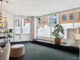 Butik/klinik/kontor med store facadevinduer - 4