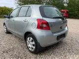 Toyota Yaris 1,4 D-4D Terra - 4