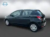 Toyota Yaris 1,3 VVT-i T2 Touch - 3