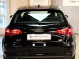 Audi A3 1,6 TDi 110 Ultra Attraction Sportback - 5