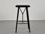 Spine barstol fra fredericia furniture med sort lædersæde - 3