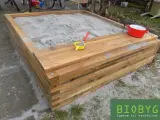 Sandkasse i lufttørret egetræ - byggesæt - 2