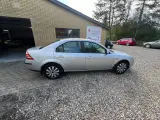 Ford Mondeo 1.8  - 2