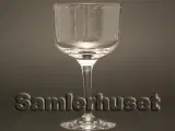 Symfoni Snapseglas. H:100 mm.