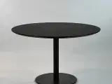 Pedrali rundt mødebord – sort linoleum Ø120