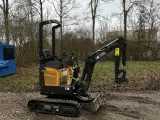 Bobcat E10  - 4