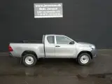 Toyota HiLux Extra Cab 2,4 D-4D T2 AWD 150HK Pick-Up 6g - 2