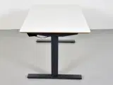 Scan office hæve-/sænkebord med hvid laminat, 140 cm. - 4