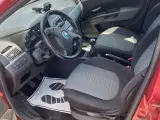 Fiat Punto 1,4 16V Dynamic - 4