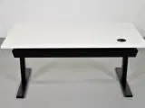 Holmris b8 hæve-/sænkebord i hvid med sort stel - 3